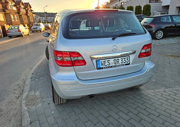 Mercedes-Benz Klasa B cena 17900 przebieg: 183000, rok produkcji 2006 z Września małe 529